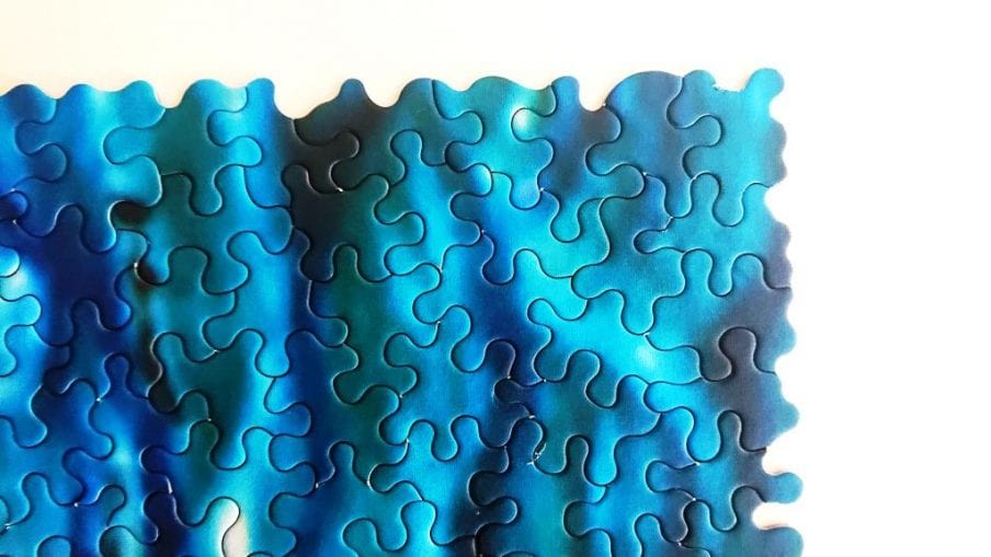 Trefl Puzzle - Crazy Shapes - Facing a Tiger - 600 pieces