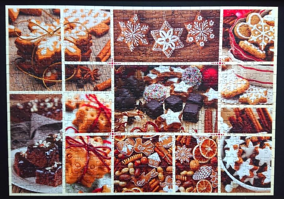 Trefl Puzzle - 37228 - Christmas Sweets - 555 pieces