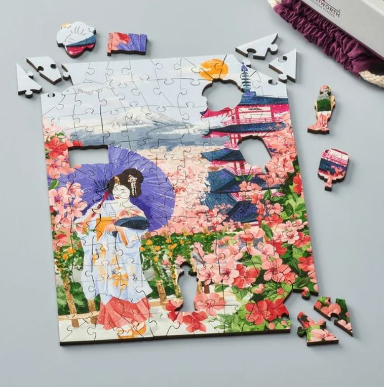 Wentworth Puzzles - Women Around the World - Japan